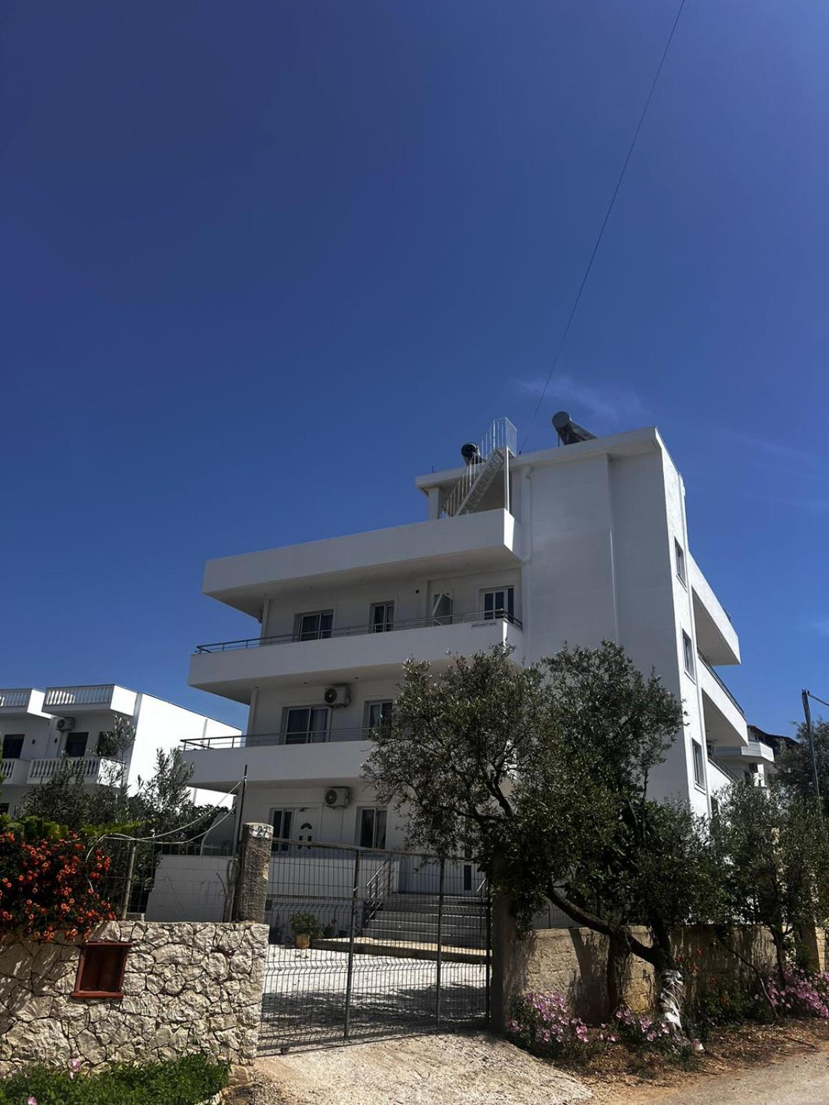 Near The Sea Apartments Nano Ksamil Luaran gambar
