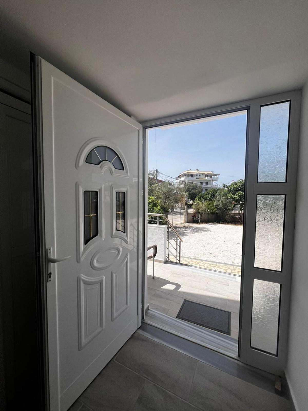 Near The Sea Apartments Nano Ksamil Luaran gambar