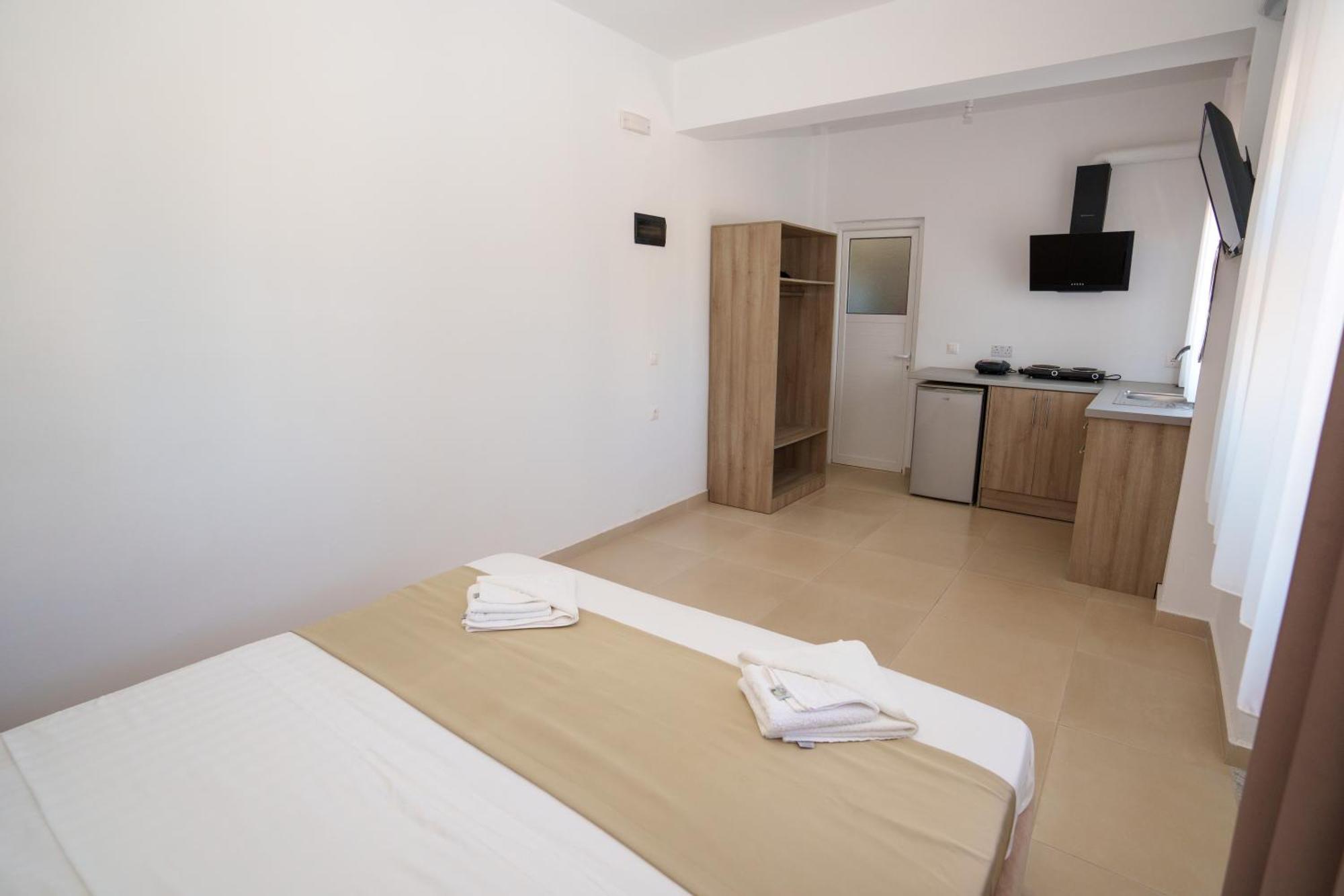 Near The Sea Apartments Nano Ksamil Luaran gambar