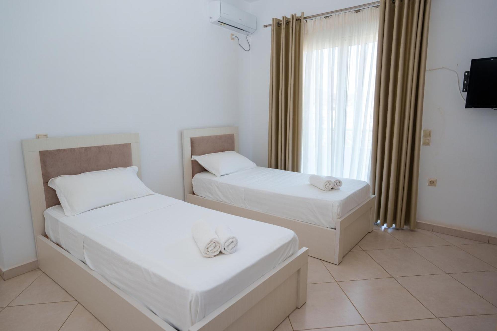 Near The Sea Apartments Nano Ksamil Luaran gambar